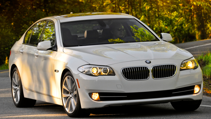 Illustration for article titled 2014 BMW 5-Series Gets New Diesel, New Competition Pack, New Crease